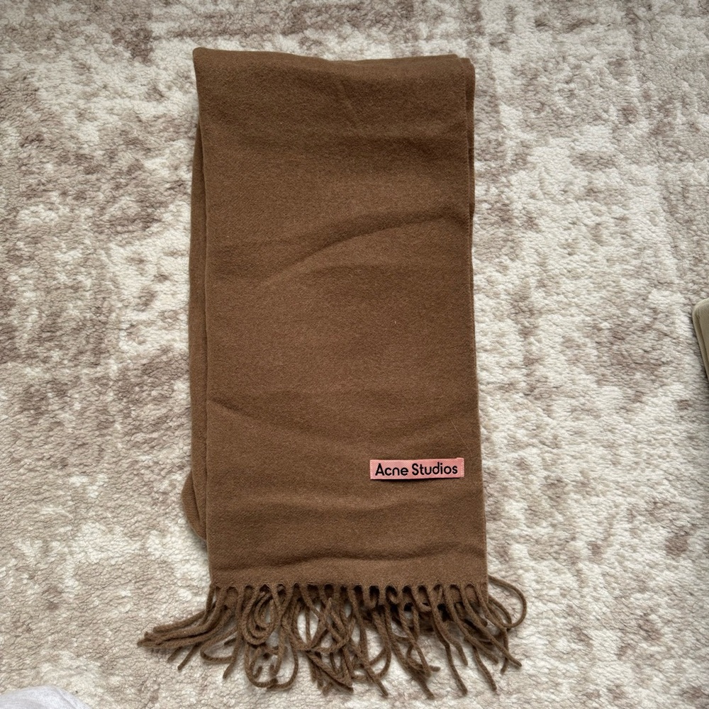 Acne studios brown wool scarf with fringes